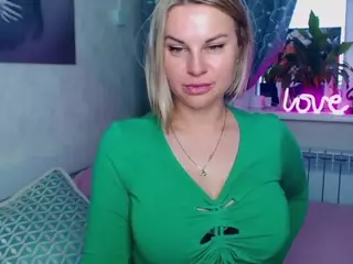 MonaLisaG's Live Sex Cam Show