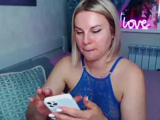 MonaLisaG's Live Sex Cam Show