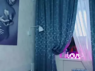 MonaLisaG's Live Sex Cam Show