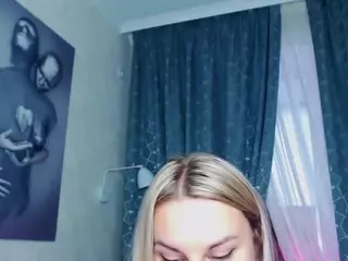 MonaLisaG's Live Sex Cam Show