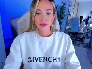 NiaBennet's Live Sex Cam Show