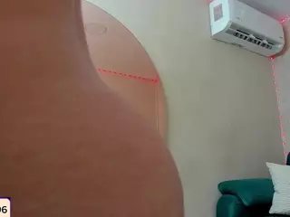 paola-reyy's Live Sex Cam Show