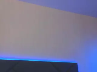 Kira's Live Sex Cam Show
