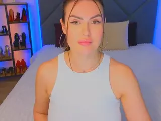 Kira's Live Sex Cam Show