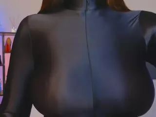 Kira's Live Sex Cam Show
