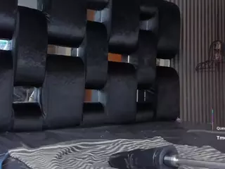 levanaaa's Live Sex Cam Show