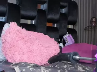 levanaaa's Live Sex Cam Show
