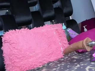 levanaaa's Live Sex Cam Show