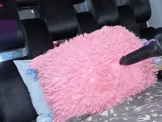 levanaaa's Live Sex Cam Show