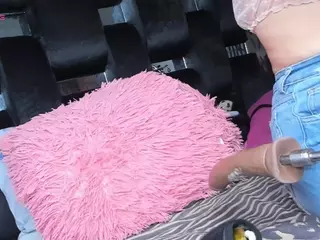 levanaaa's Live Sex Cam Show