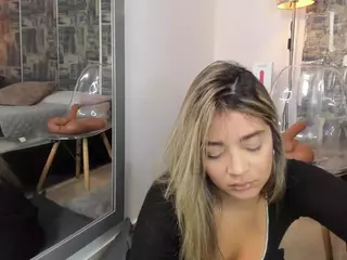 Shofia vega's Live Sex Cam Show