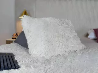 Eliza-Thomson's Live Sex Cam Show