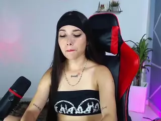 lucyy-rose's Live Sex Cam Show