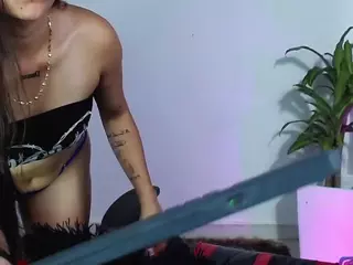 lucyy-rose's Live Sex Cam Show