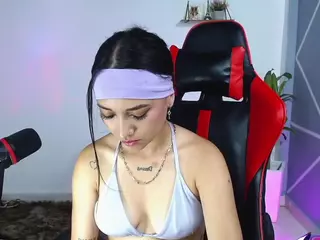 lucyy-rose's Live Sex Cam Show