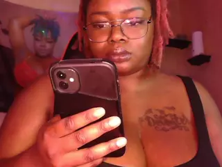 PartyyTripleX's Live Sex Cam Show