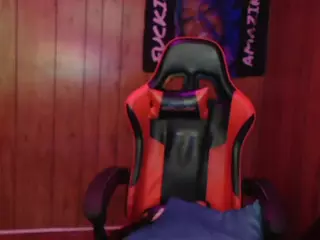 PartyyTripleX's Live Sex Cam Show