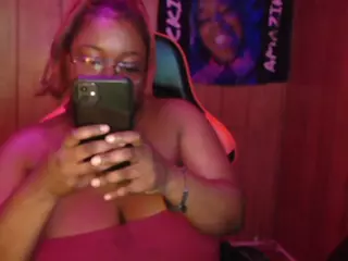 PartyyTripleX's Live Sex Cam Show