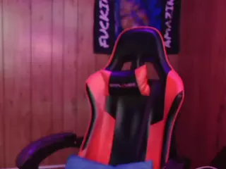 PartyyTripleX's Live Sex Cam Show