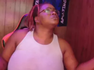 PartyyTripleX's Live Sex Cam Show