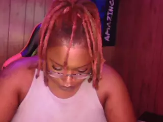 PartyyTripleX's Live Sex Cam Show