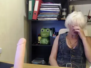 WonderNadin's Live Sex Cam Show
