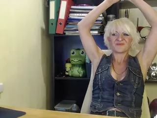 WonderNadin's Live Sex Cam Show