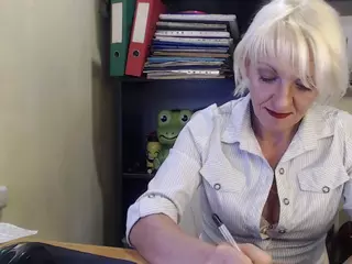 WonderNadin's Live Sex Cam Show