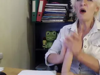 WonderNadin's Live Sex Cam Show