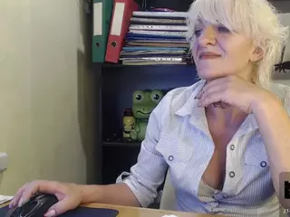 WonderNadin's Live Sex Cam Show