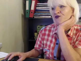 WonderNadin's Live Sex Cam Show