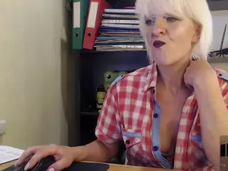 WonderNadin's Live Sex Cam Show