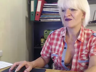 WonderNadin's Live Sex Cam Show
