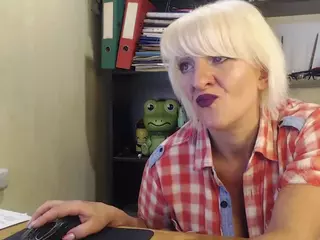 WonderNadin's Live Sex Cam Show