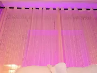 SARA's Live Sex Cam Show
