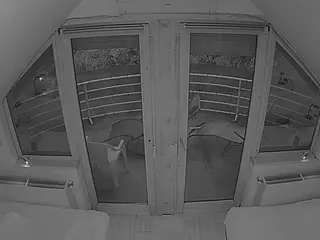 Julmodels Bedroom-D7's Live Sex Cam Show