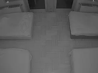 Julmodels Bedroom-D7's Live Sex Cam Show