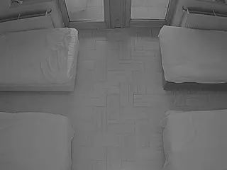 Julmodels Bedroom-D7's Live Sex Cam Show