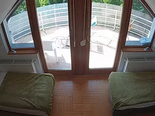 Julmodels Bedroom-D7's Live Sex Cam Show