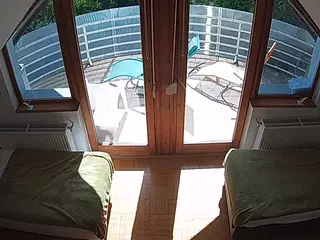 Julmodels Bedroom-D7's Live Sex Cam Show