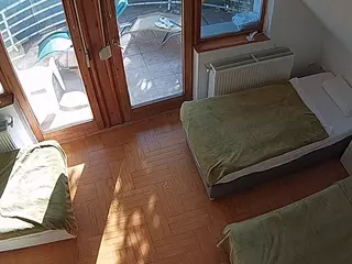 Julmodels Bedroom-D7's Live Sex Cam Show