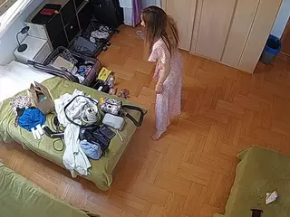 Julmodels Bedroom-D7's Live Sex Cam Show