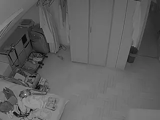 Julmodels Bedroom-D7's Live Sex Cam Show