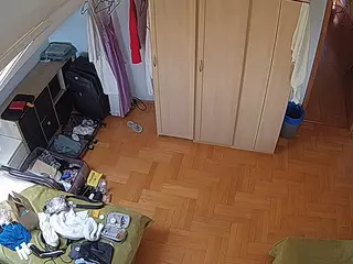 Julmodels Bedroom-D7's Live Sex Cam Show