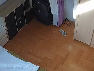 Julmodels Bedroom-D7's Live Sex Cam Show