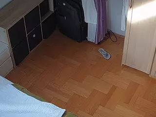 Julmodels Bedroom-D7's Live Sex Cam Show