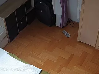 Julmodels Bedroom-D7's Live Sex Cam Show