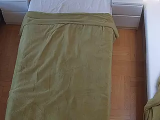 Julmodels Bedroom-D7's Live Sex Cam Show