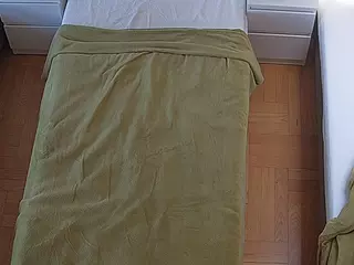 Julmodels Bedroom-D7's Live Sex Cam Show