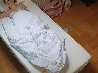 Julmodels Bedroom-D7's Live Sex Cam Show